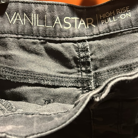 Women camo pants size M - Picture 3 of 5